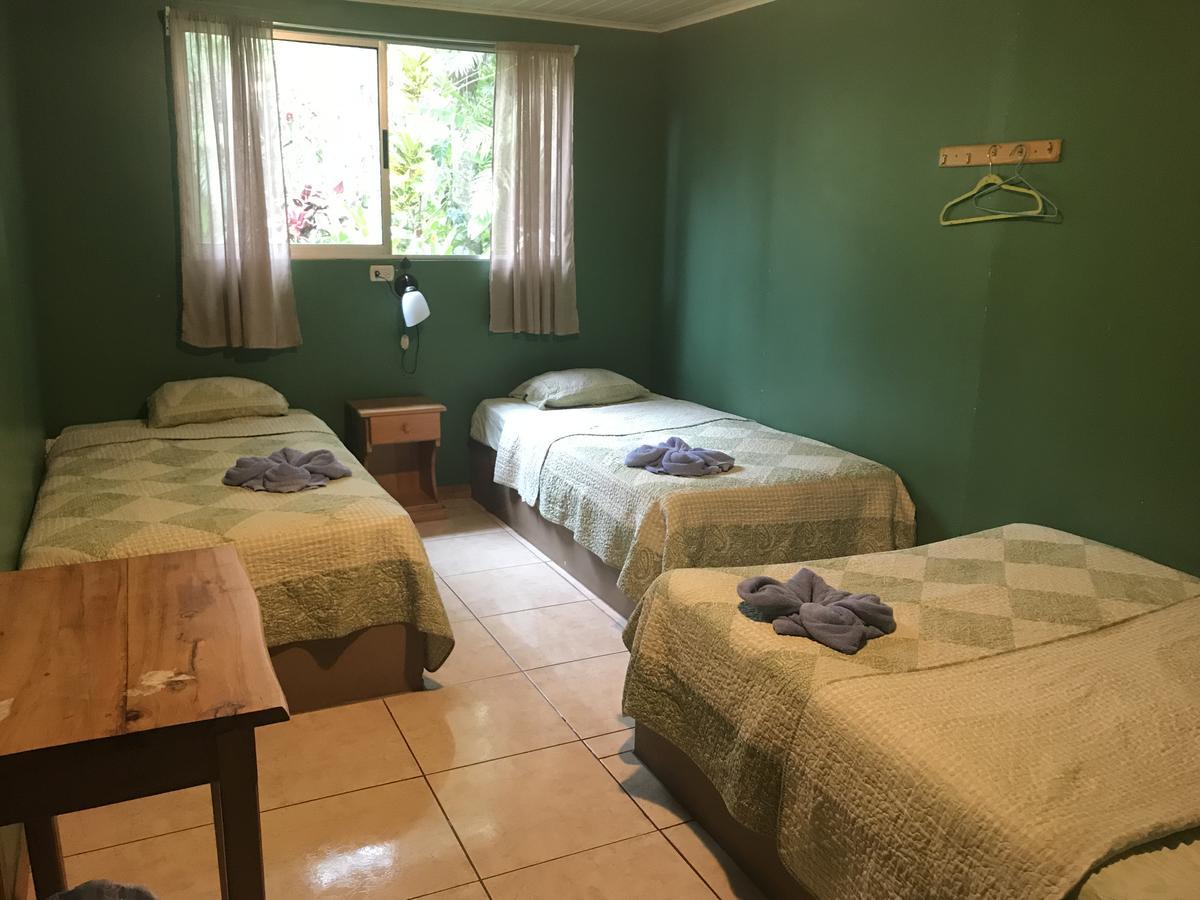 Hotel Uran Rivas Экстерьер фото